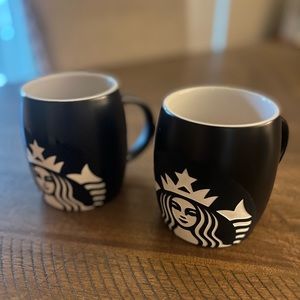 Starbucks Black & White Mug Set
